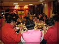 2010-12-18 下午 06-54-50邊吃邊開會.JPG